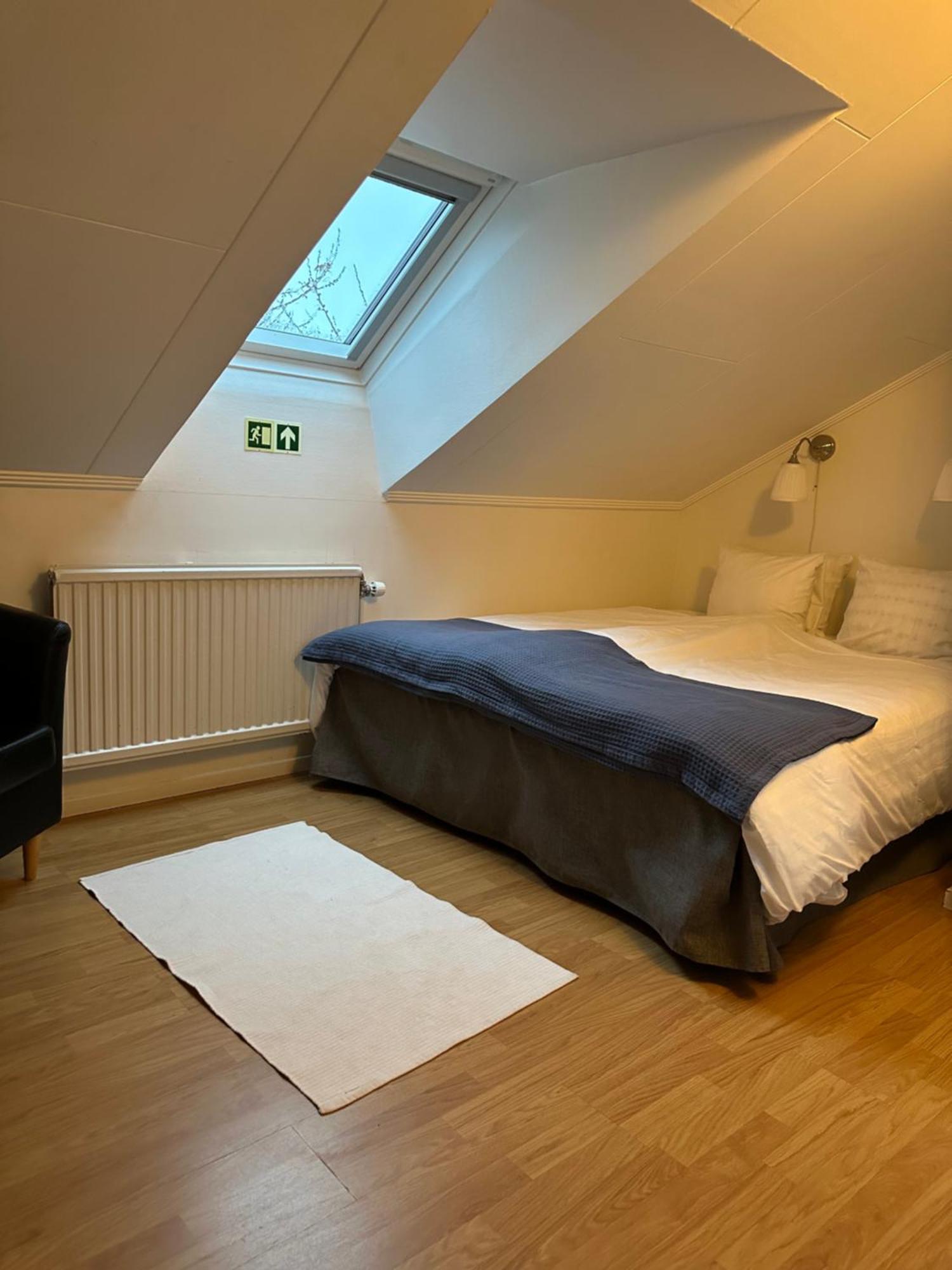 Trollhaettans Bed And Breakfast Kültér fotó